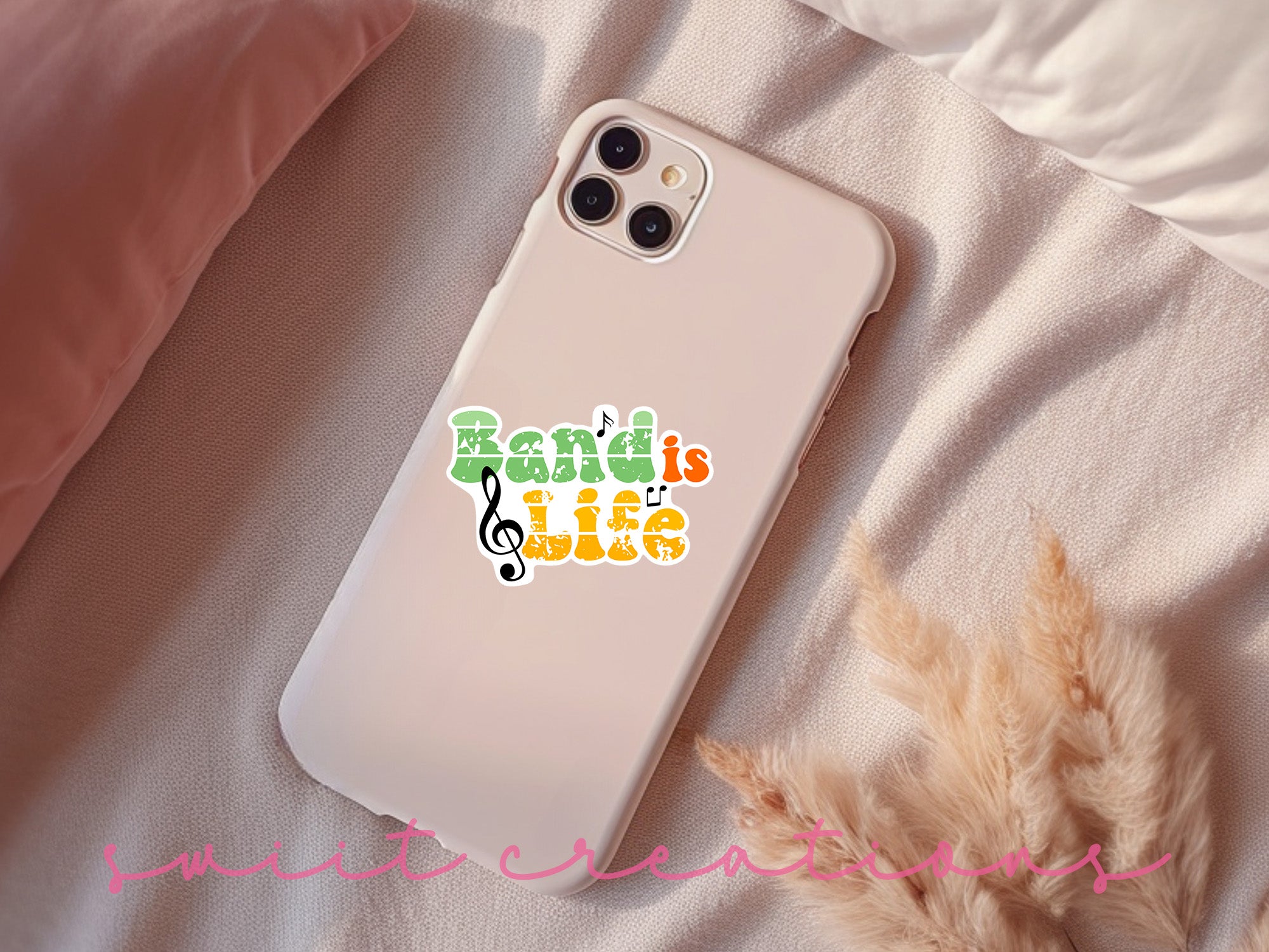 a phone case with the words music is the best