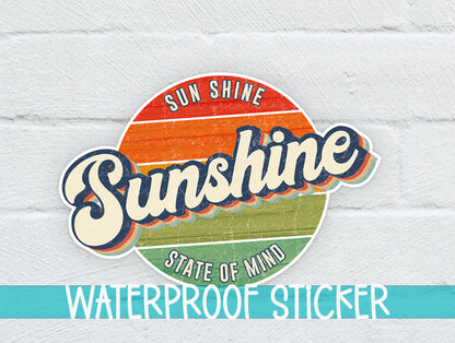 a white brick wall with the words sunshine state of mind on it