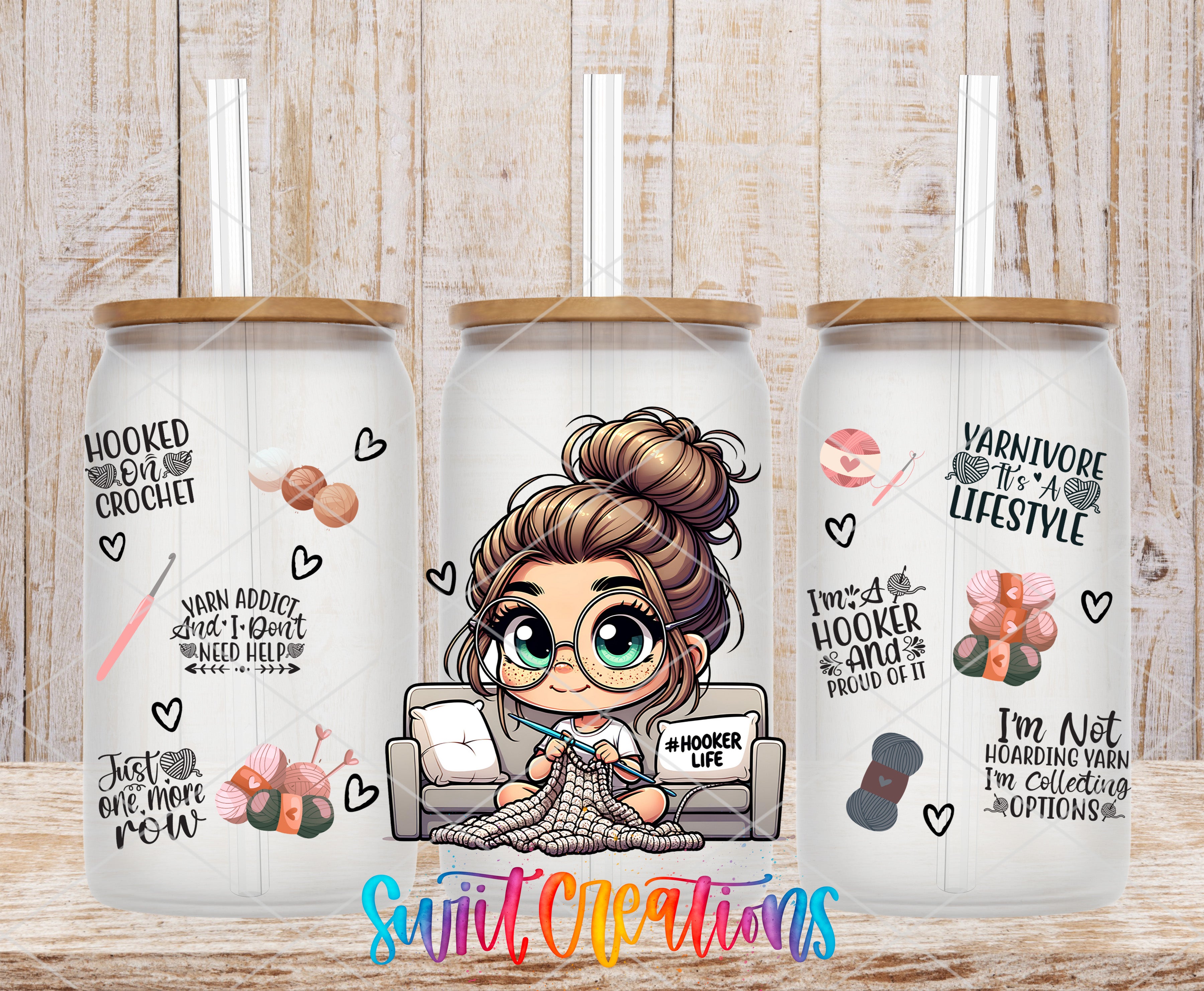 The image is a triptych featuring a cartoon girl with a crochet project, a wooden background, and three straw-like straws with text and illustrations.