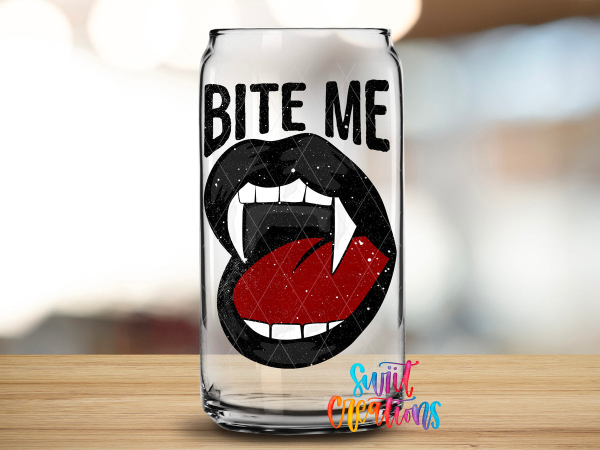 Bite Me Vampire design close-up on a clear glass can tumbler