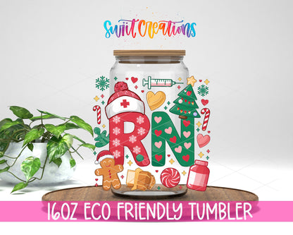 RN Christmas Nurse design on a 16 oz clear glass tumbler with bamboo lid