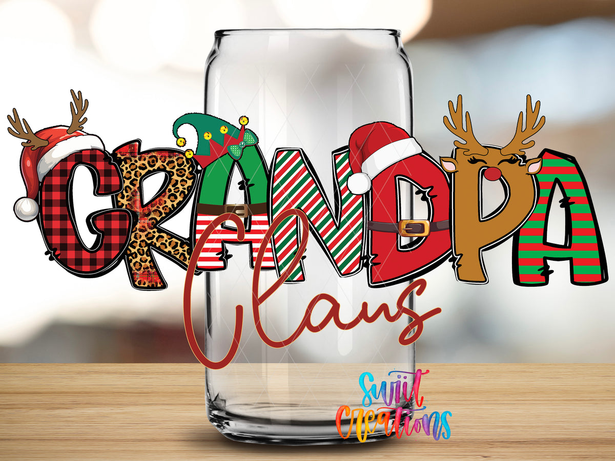 Grandpa Claus design close-up on a clear glass can tumbler