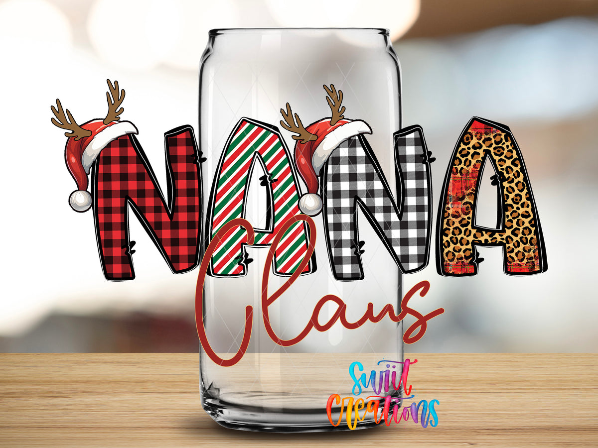 Nana Claus design close-up on a clear glass can tumbler