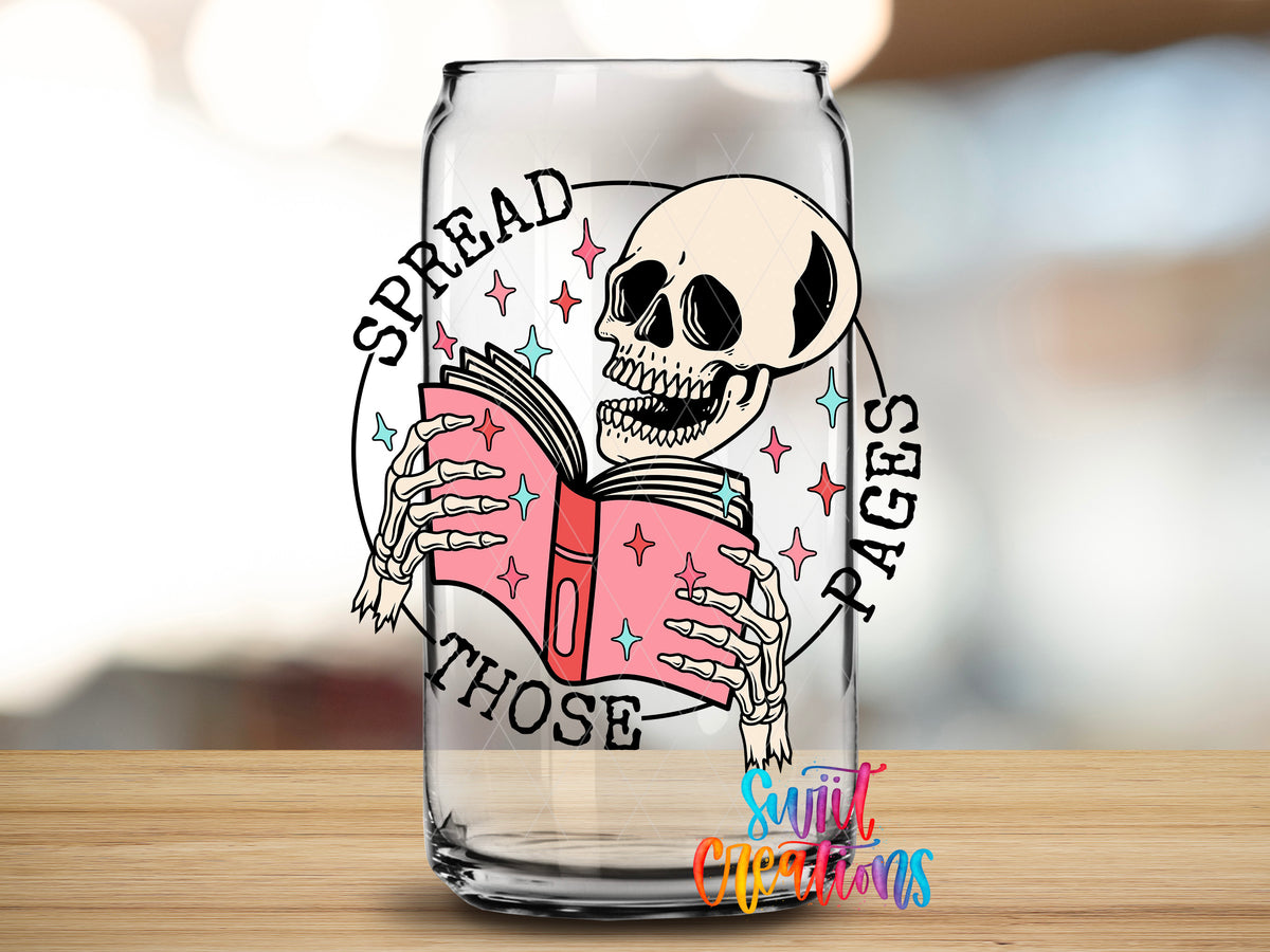 Spread Those Pages design close-up on a clear glass can tumbler