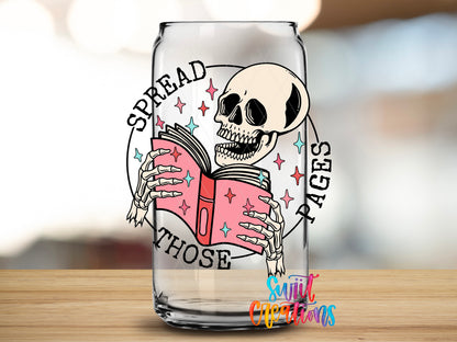 Spread Those Pages design close-up on a clear glass can tumbler