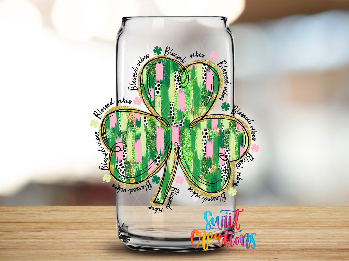 Irish Blessing Clover design close-up on a clear glass can tumbler