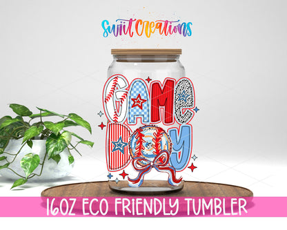 Game Day Baseball design on a 16 oz clear glass tumbler with bamboo lid