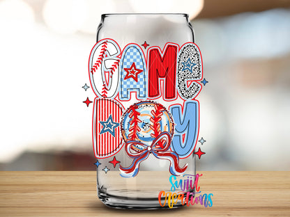 Game Day Baseball design close-up on a clear glass can tumbler