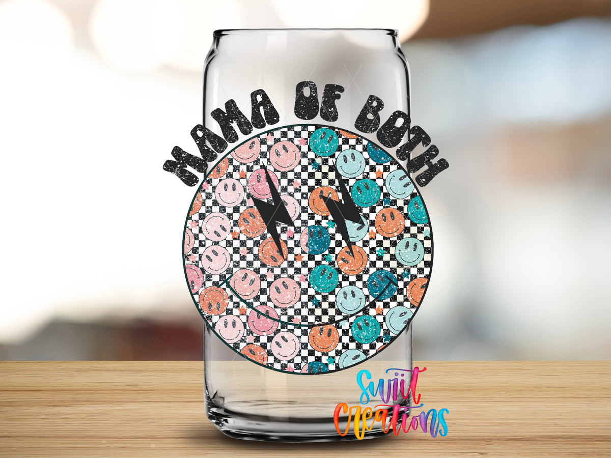 Mama of Both design close-up on a clear glass can tumbler