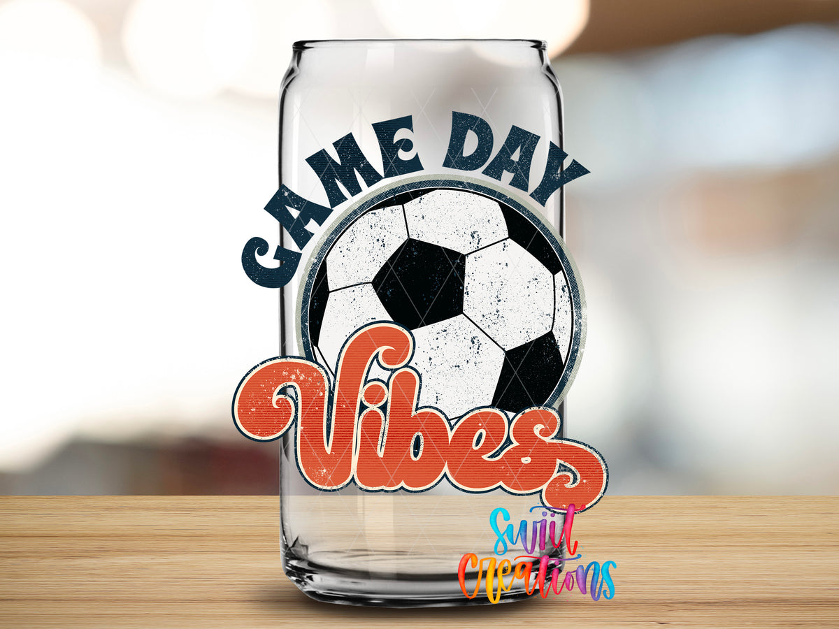 Soccer Game Day Vibes design close-up on a clear glass can tumbler