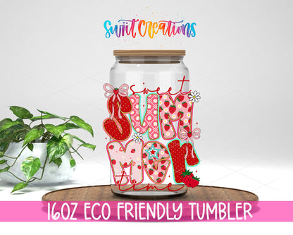 Sweet Summer Time design on a 16 oz clear glass tumbler with bamboo lid