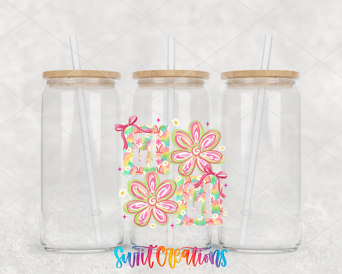 Gigi Floral clear glass tumbler group mockup with bamboo lids and straws