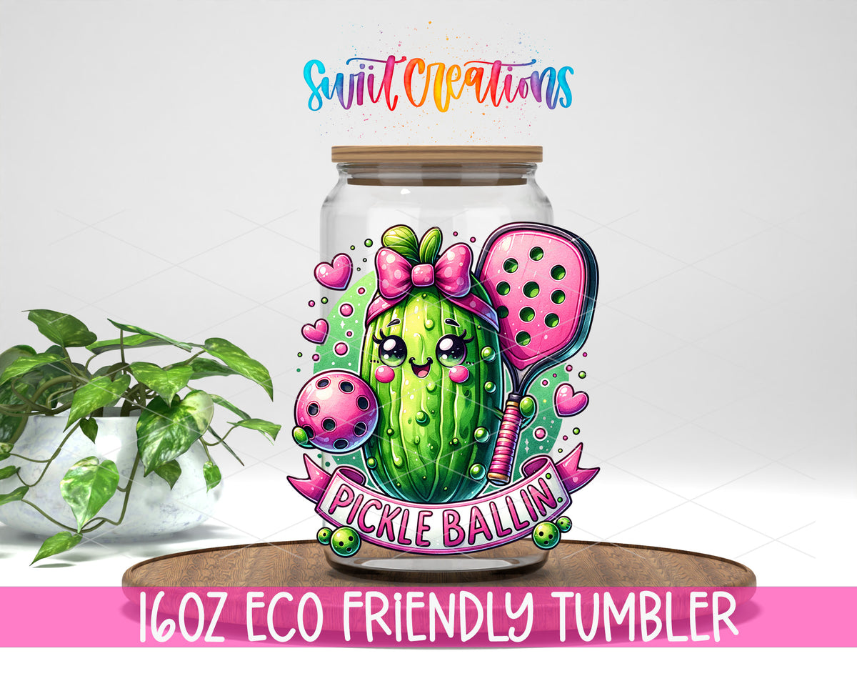 Pickle Ballin design on a 16 oz clear glass tumbler with bamboo lid