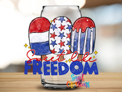Sweet Like Freedom design close-up on a clear glass can tumbler