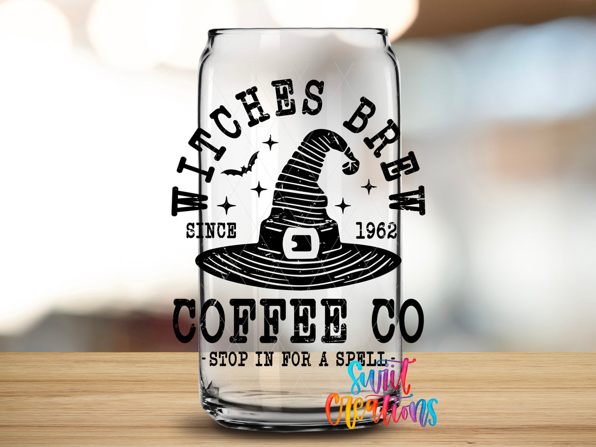 Witches' Brew design close-up on a clear glass can tumbler
