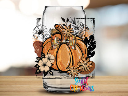 Retro Boho Pumpkin design close-up on a clear glass can tumbler