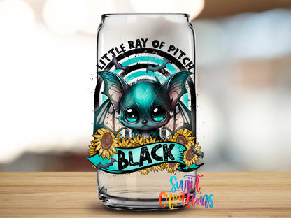 Little Ray of Pitch Black design close-up on a clear glass can tumbler