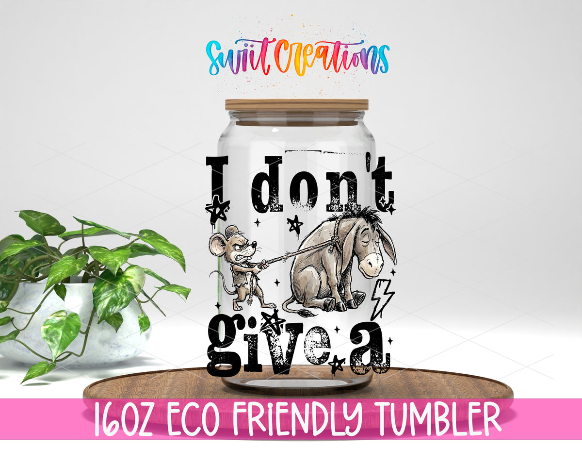 I Don't Give a Rat's Ass design on a 16 oz clear glass tumbler with bamboo lid