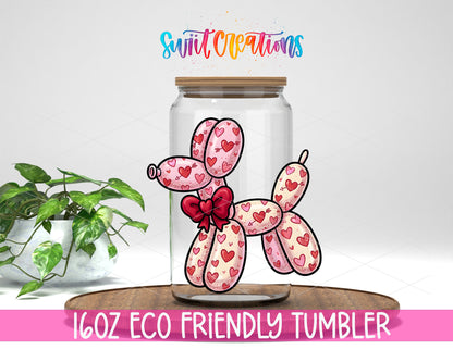 Valentine Balloon Dog design on a 16 oz clear glass tumbler with bamboo lid