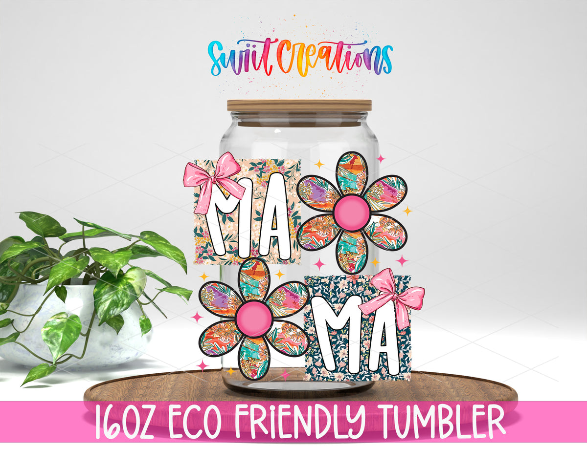 Mama design on a 16 oz clear glass tumbler with bamboo lid
