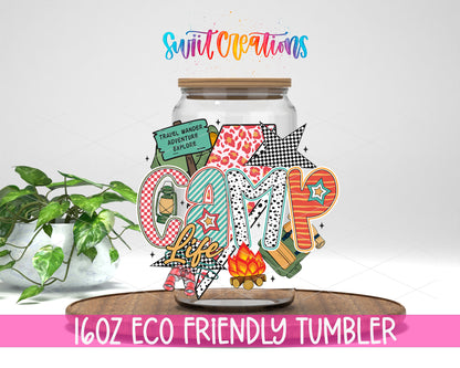 Camp Life design on a 16 oz clear glass tumbler with bamboo lid