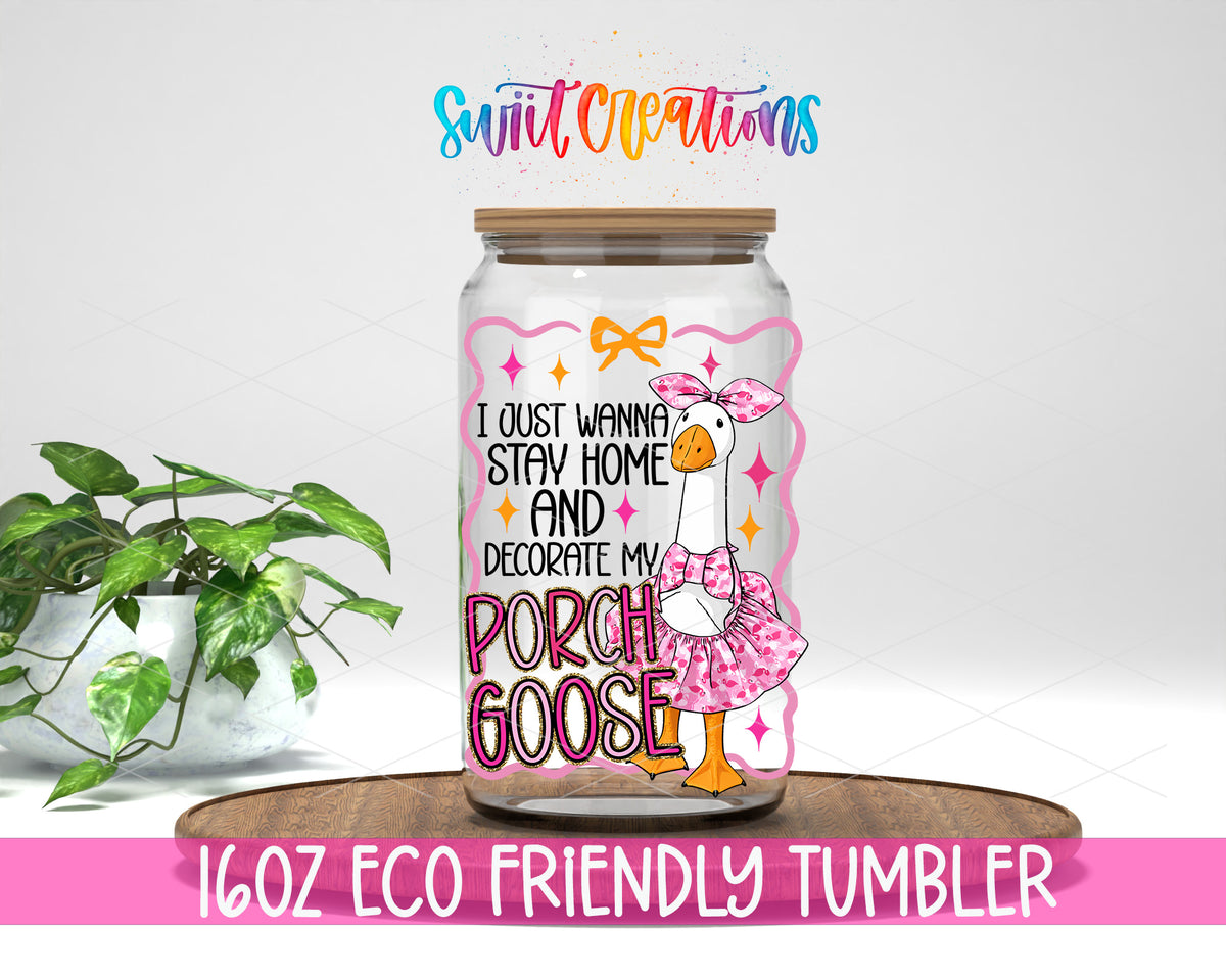 Porch Goose design on a 16 oz clear glass tumbler with bamboo lid