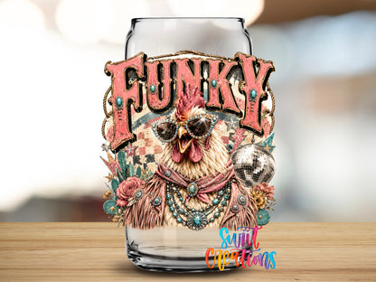 Western Glam Funky Chicken design close-up on a clear glass can tumbler