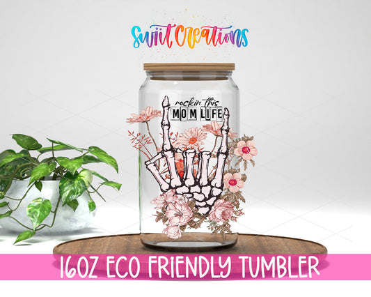 Rockin This Mom Life design on a 16 oz clear glass tumbler with bamboo lid